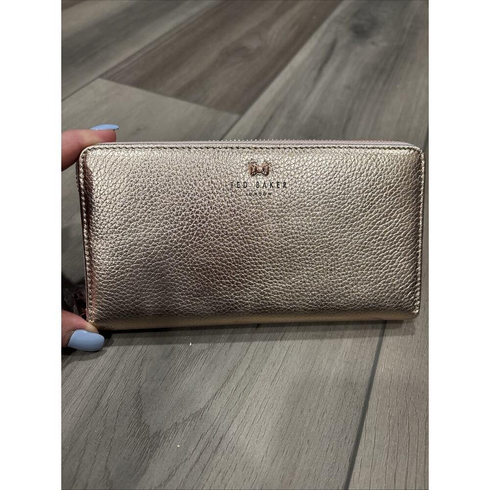 NWT TED BAKER Zip Around Leather Wallet Rose Gold RFID Valentines $150 MSRP